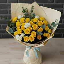 Букет цветов из:  Розы в Цветочный