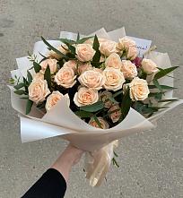 Букет Кремовые розы Латте в Цветочный