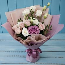 Букет цветов из:  Розы и Лизиантусы в Цветочный