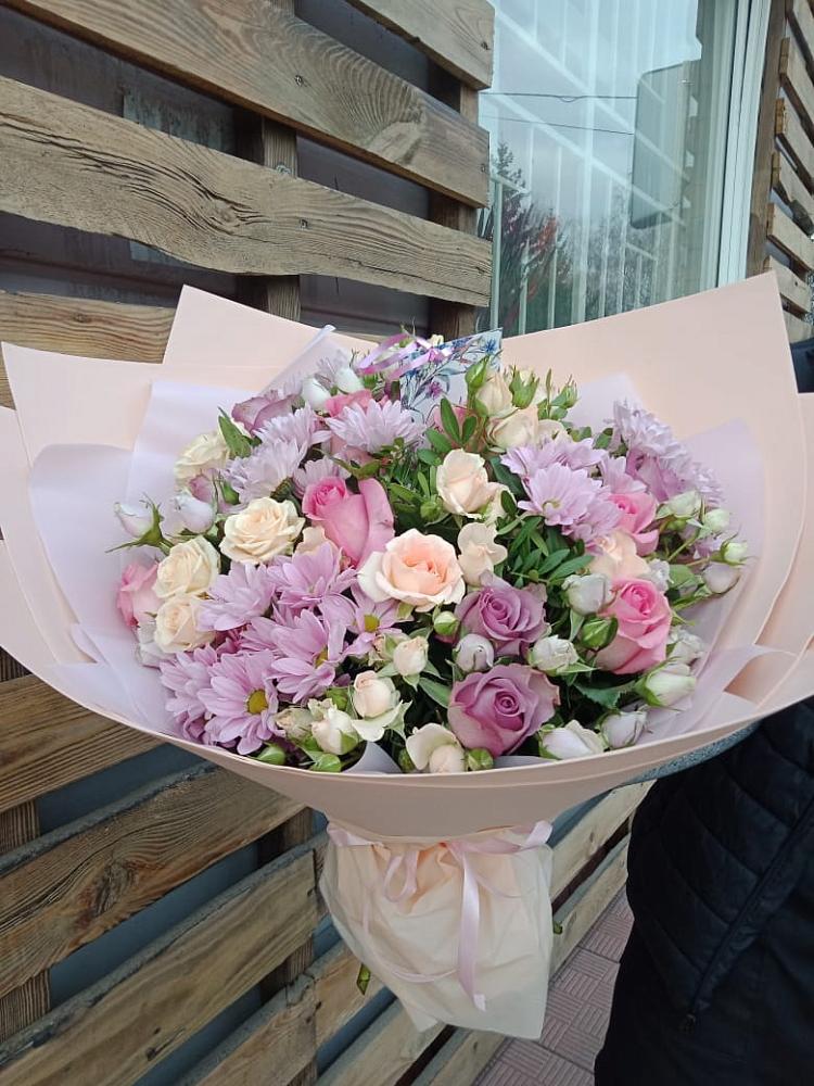 Букет цветов из: Розы и Хризантемы в Цветочный