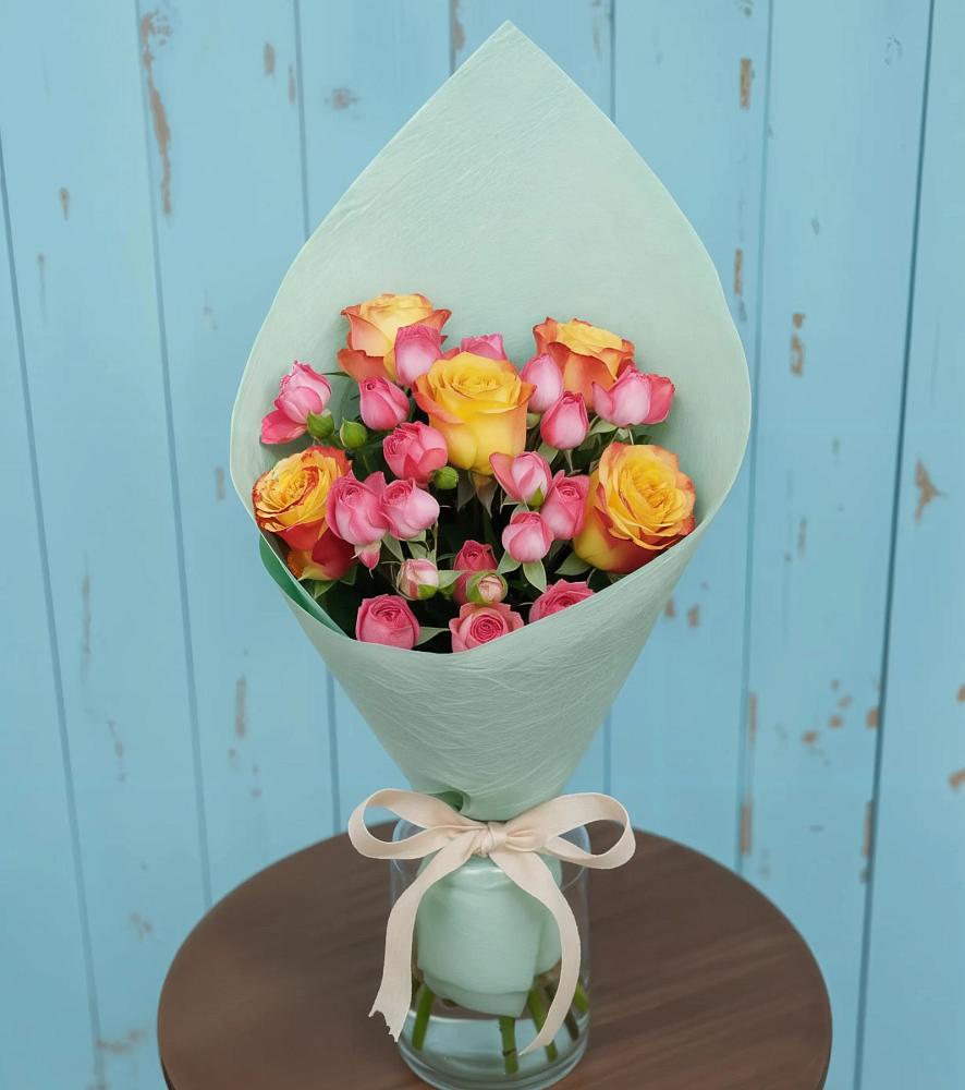 Букет цветов из: Розы в Цветочный