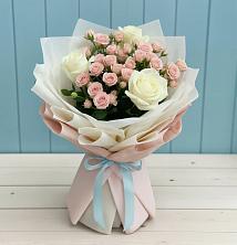 Букет цветов из:  Розы в Цветочный