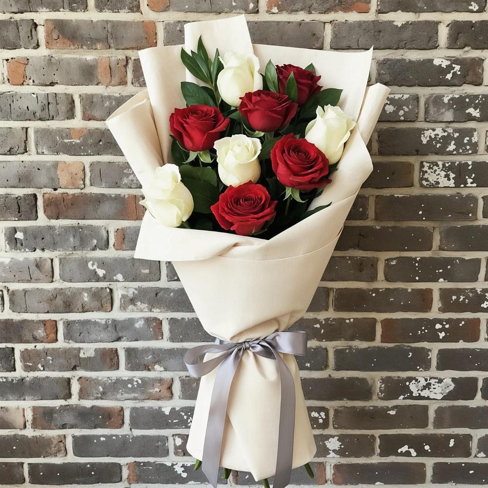 Букет цветов из: Розы в Цветочный