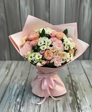 Букет цветов из:  Гвоздики, Розы и Хризантемы в Цветочный