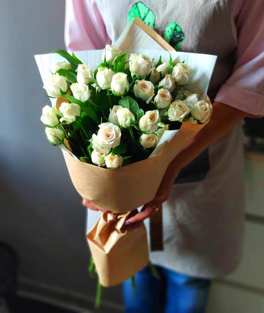 Букет цветов из: Розы в Цветочный