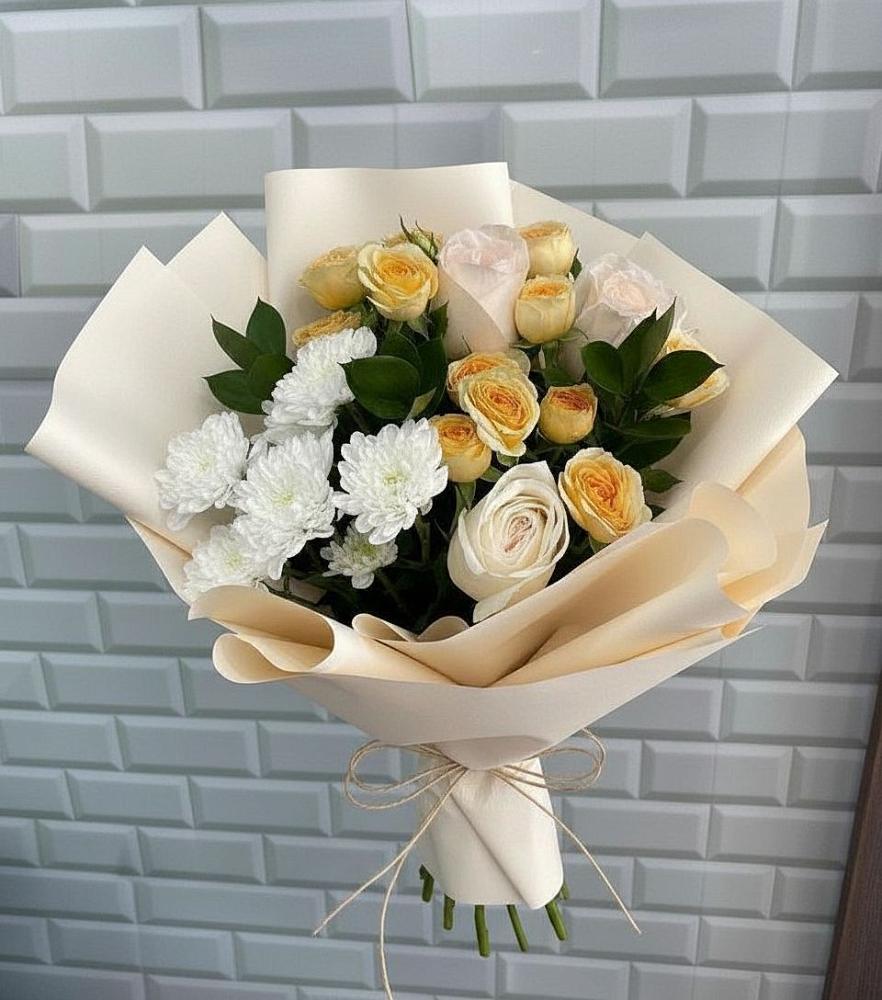Букет цветов из: Розы и Хризантемы в Цветочный