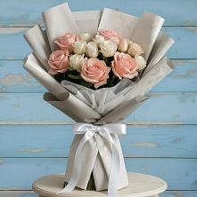 Букет цветов из:  Розы в Цветочный