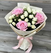 Букет цветов из:  Розы #REPLACE_PRED# Цветочный