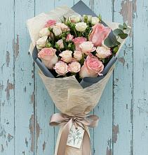 Букет цветов из:  Розы в Цветочный