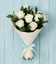 Букет цветов из:  Розы в Цветочный