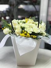 Цветочная композиция из Розы  в Цветочный