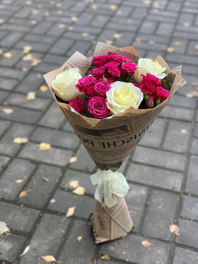 Букет цветов из: Розы в Цветочный