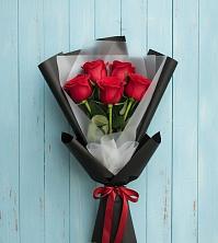 Букет цветов из:  Розы в Цветочный